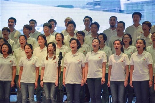 C:\Users\Lenovo\Desktop\肉漫
大合唱\肉漫
大合唱\yy06.jpg