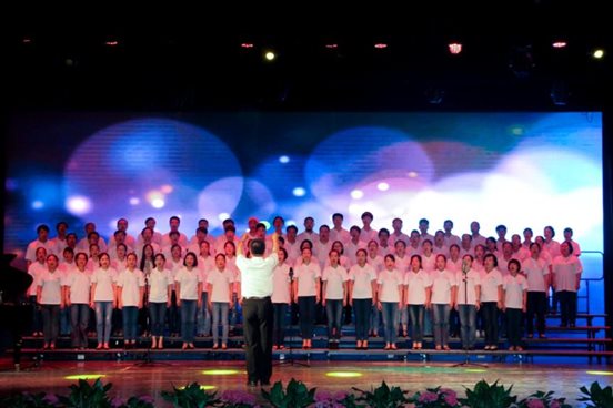 C:\Users\Lenovo\Desktop\肉漫
大合唱\肉漫
大合唱\0044.jpg